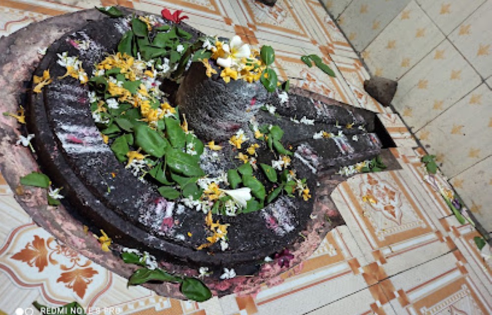 Shiva Temple (6 Km)
